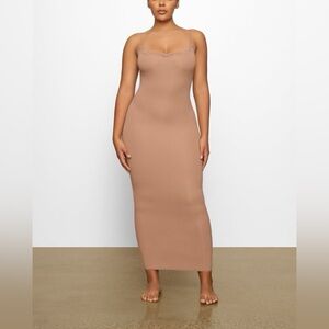 SKIMS FITS EVERYBODY LACE LONG SLIP DRESS SIENNA XS